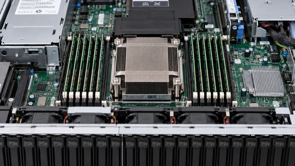 سرور HPE ProLiant Compute DL380 Gen12